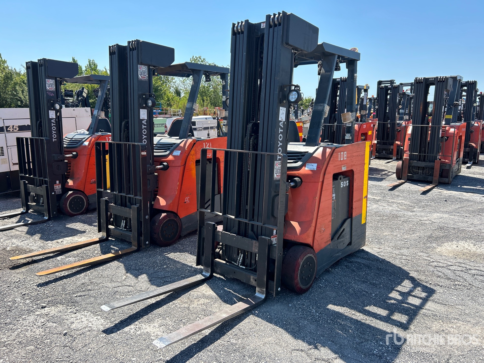 Toyota 8BNCU18 2000 lb Electric Forklift