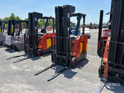 Toyota 8BNCU18   3500 lb Chariot Élévateur Électrique