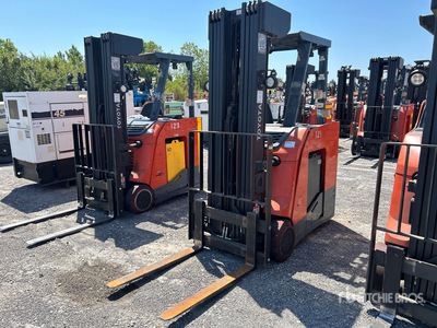 Toyota 8BNCU18   2000 lb Electric Forklift