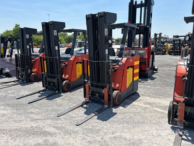 Toyota 8BNCU18   3500 lb Chariot Élévateur Électrique