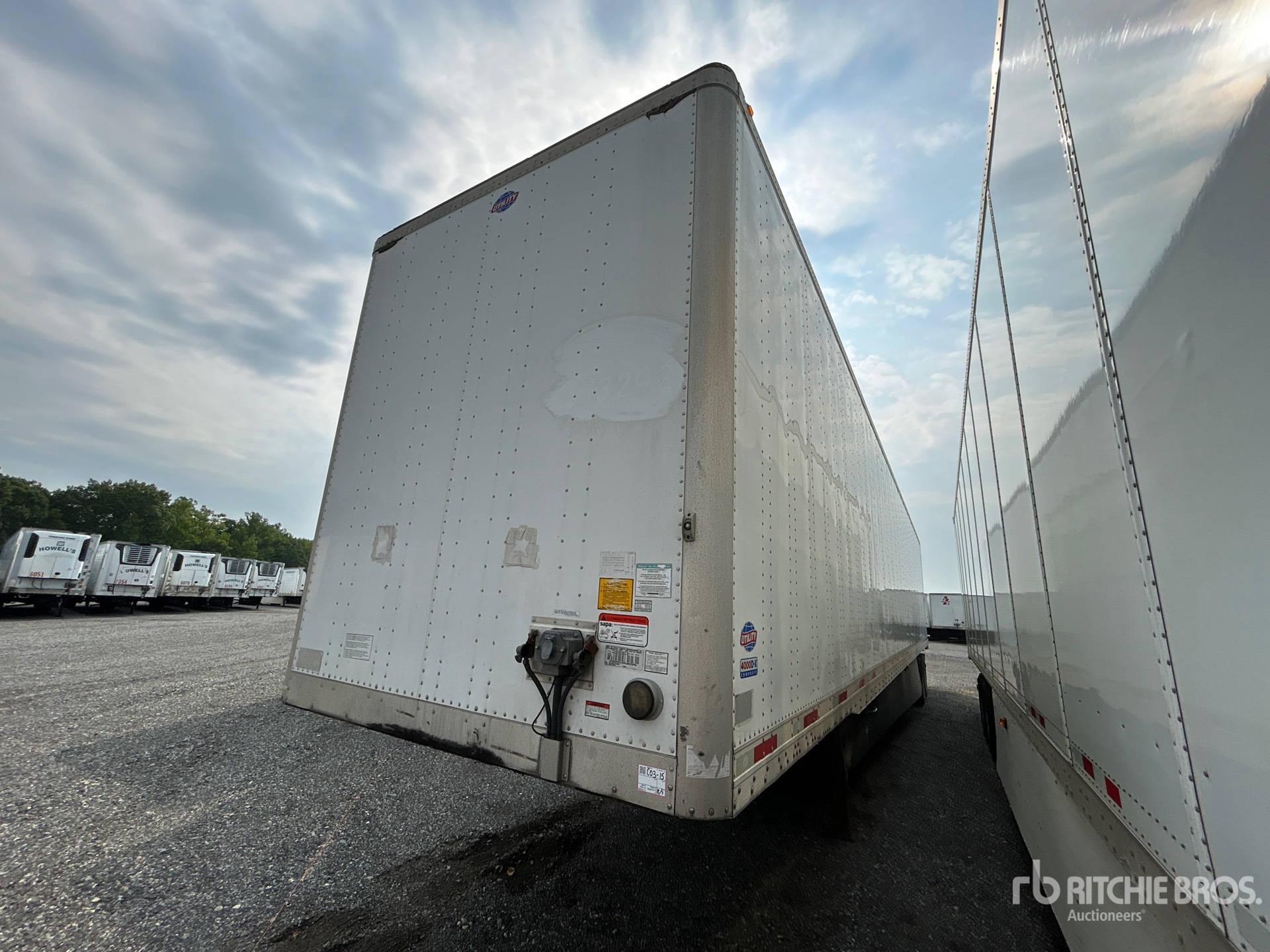 2020 Utility 53 ft x 102 in T/A Van Trailer