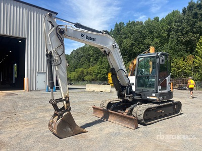 2016 Bobcat E85 Tracked Excavator
