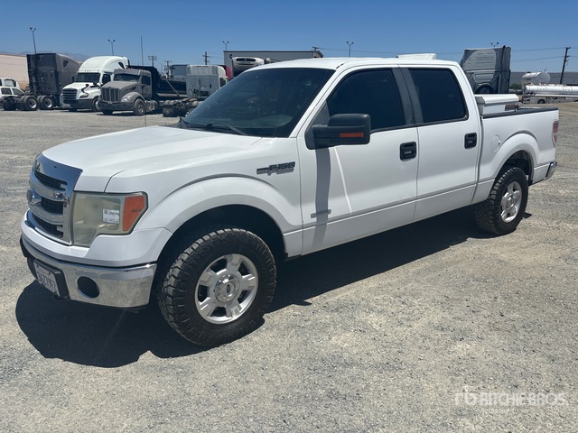 2014 Ford 150 XLT 4x4 Crew Cab Pickup