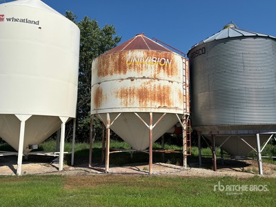 Univision  +/- 70 ton Fertilizer Hopper Getreidebehälter