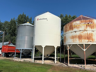 Wheatland +/- 105 ton Fertilizer Hopper Getreidebehälter