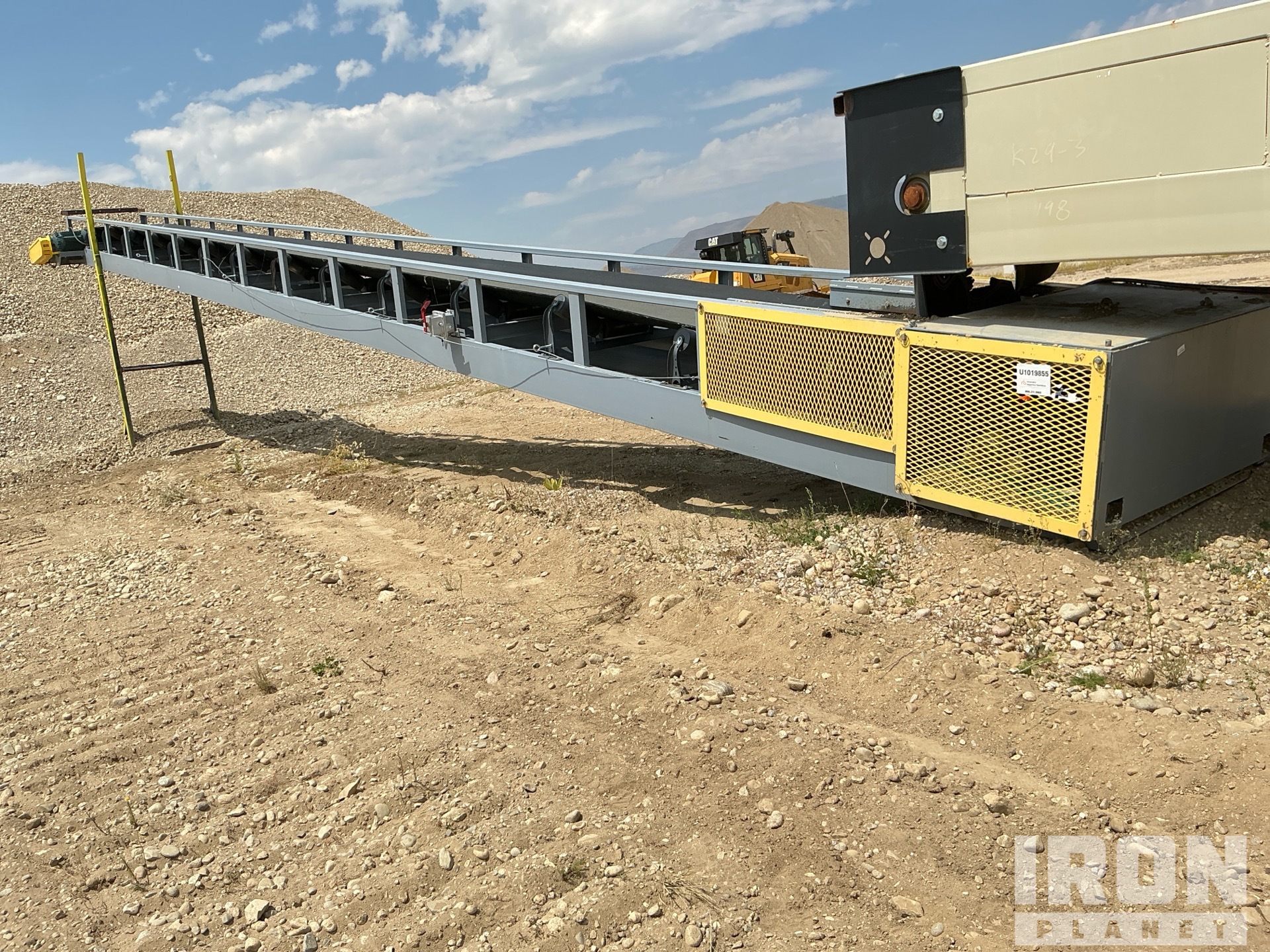 PLS 36 in x 60 ft Stackable Conveyor