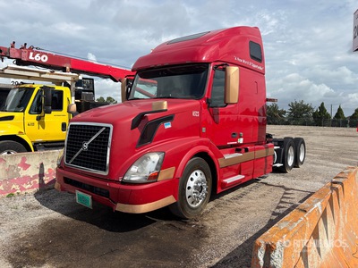 2015 Volvo VNL670 T/A Sleeper Truck Tractor