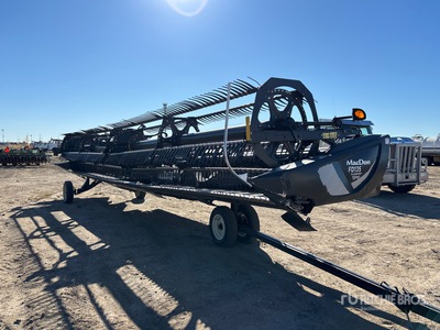 2018 MacDon FD135 35 ft Flex Draper Cabezal de cosechadora trilladora