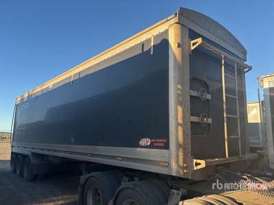 2021 BTE 9.5 m Tri/A End Dump Trailer