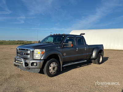 2012 Ford F-450 Lariat 4x4 Crew Cab Pickup