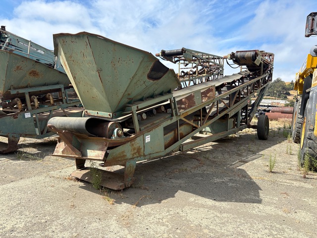 MGL 32 in x 71 ft Portable Stacking Conveyor