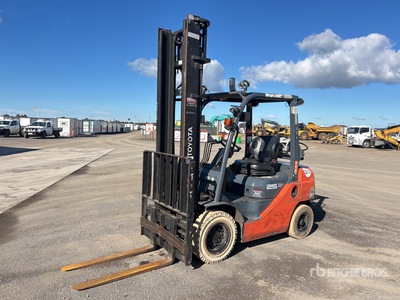 2017 Toyota 32-8FG25 Forklift