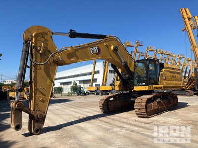 2023 Cat 374 Excavatrice sur chenilles
