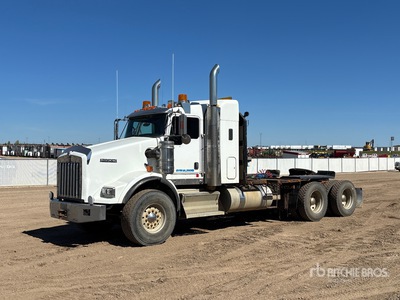 2009 Kenworth T800 6x4 Sleeper Winch Truck