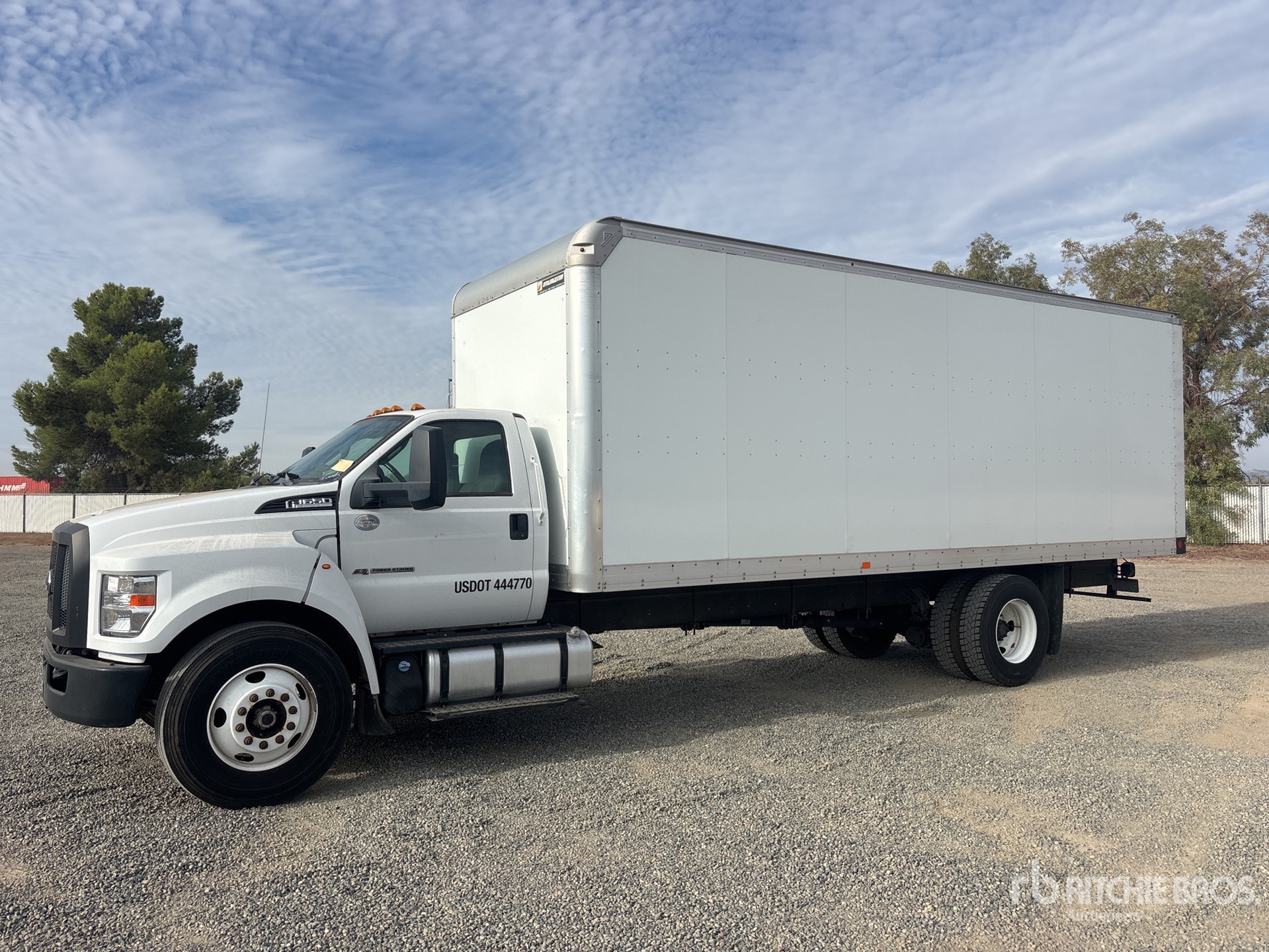2018 Ford F-650 4x2 Van Truck