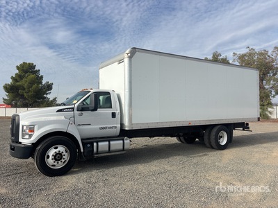 2018 Ford F-650 4x2 Furgoneta caja cerrada