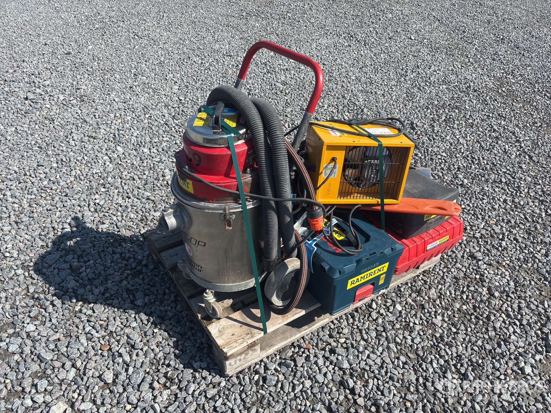 Bosch GBR15CAG Concrete grinder (Inoperable)