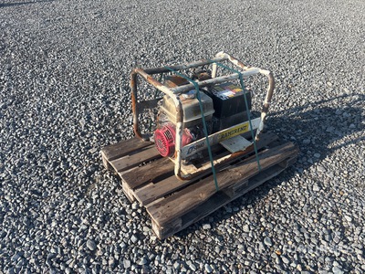 Sdmo R7.5T Generator set (Inoperable)