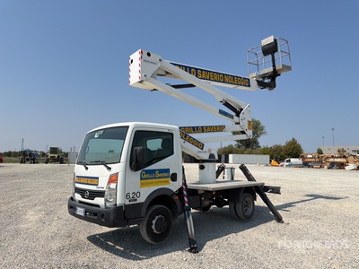 2010 Cela TP24 24 m on Nissan Cabstar 35.11 Camion Nacelle