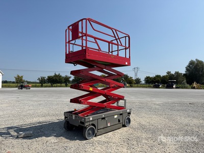 2012 Haulotte Compact 10 Plateforme élévatrice à ciseaux