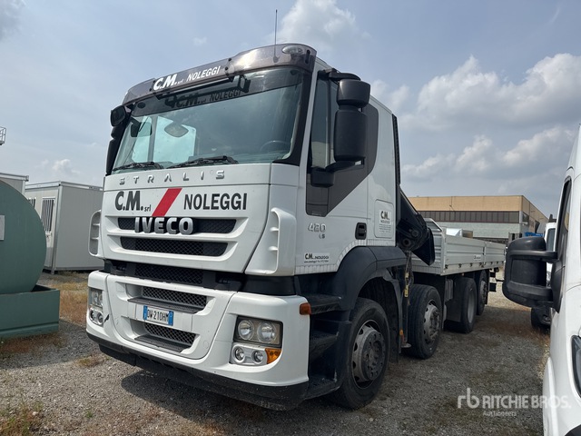 Autocarri a cassone fisso
