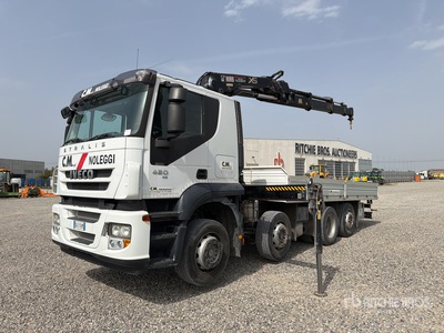2005 Hiab 166 E-3 Hiduo 6000 kg on Iveco Stralis 420 8x2 Sleeper Flatbed Truck with Crane