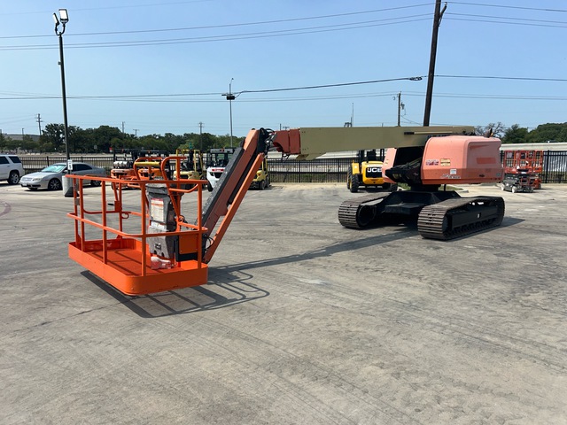 2018 JLG 660SJC Crawler Diesel Telescopic Boom Lift