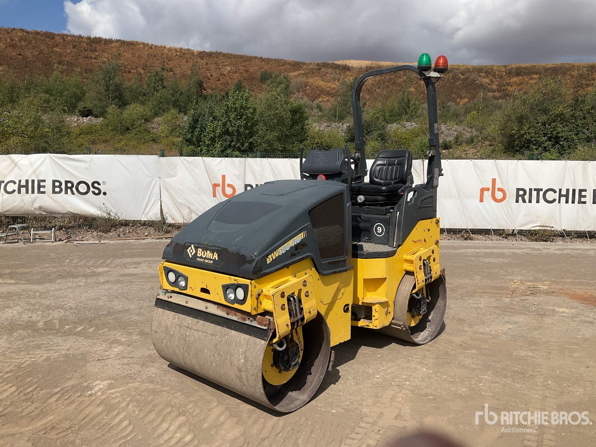 2016 Bomag BW120AD-5 Double Drum Roller