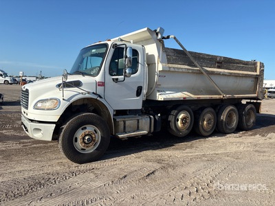2020 Freightliner M2 106 10x4 Camion à benne quatre essieux