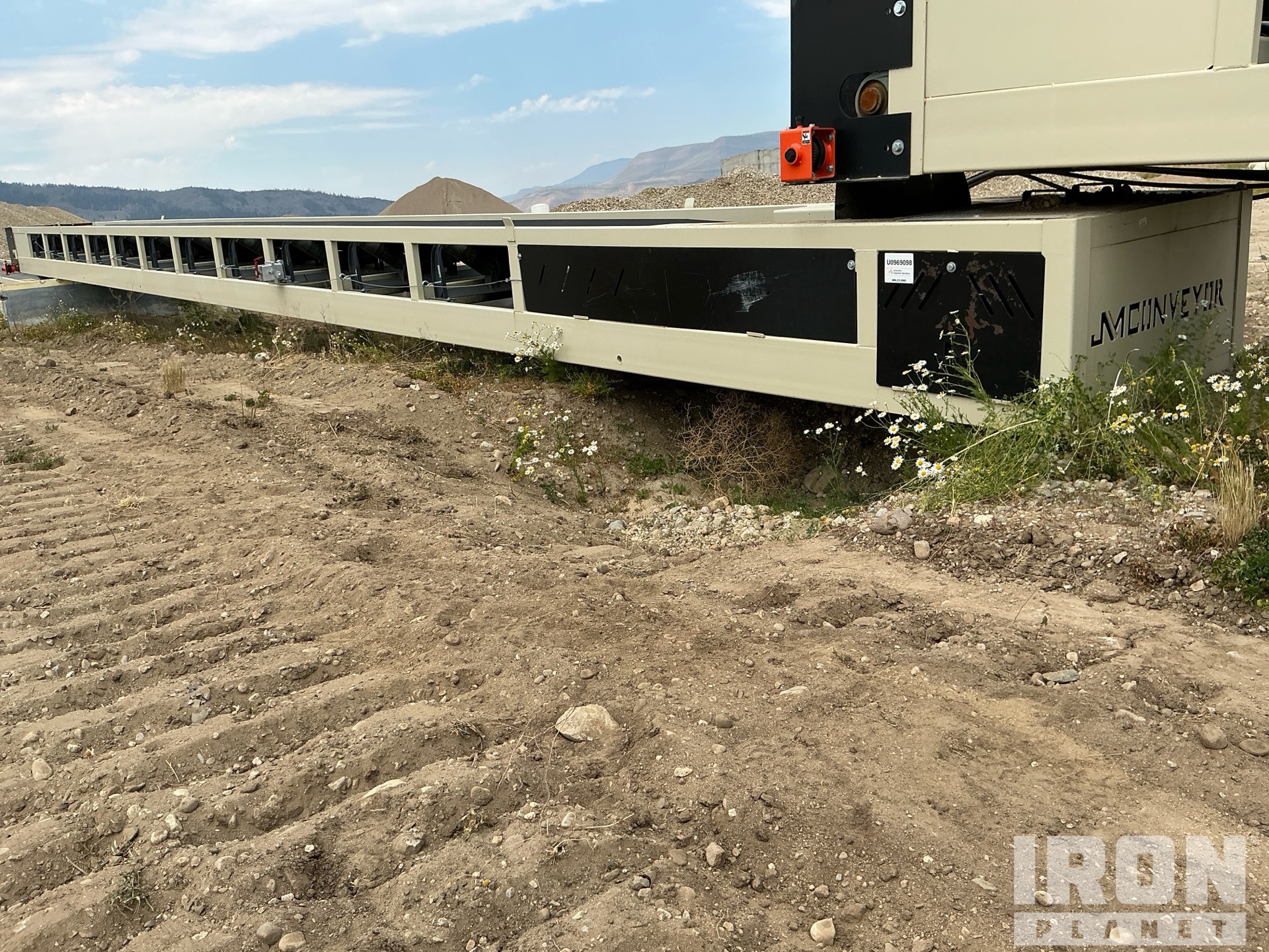 2023 JM 36 in x 60 ft Stackable Conveyor