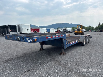 2010 Kerr n20F0 9525 kg 29 ft Tri/A Plateforme Surbaissée