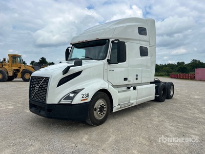 2020 Volvo VNL 6x4 Cabeza Tractora Cabina Dormitorio