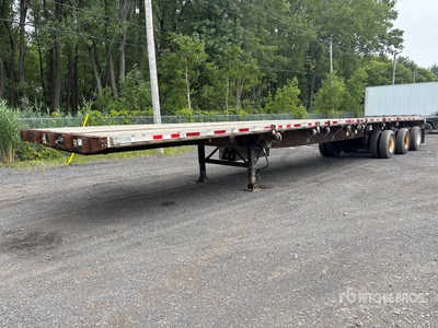 2013 Great Dane 53 ft Tri/A Flatbed Trailer