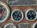 Cab with Oil Pressure