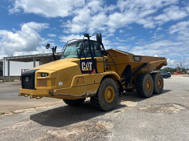 2019 Cat 725C2 Articulated Dump Truck