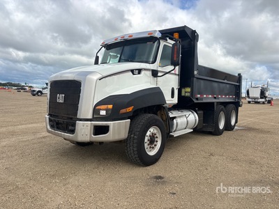 2015 Cat CT660S 6x4 Tipper Truck
