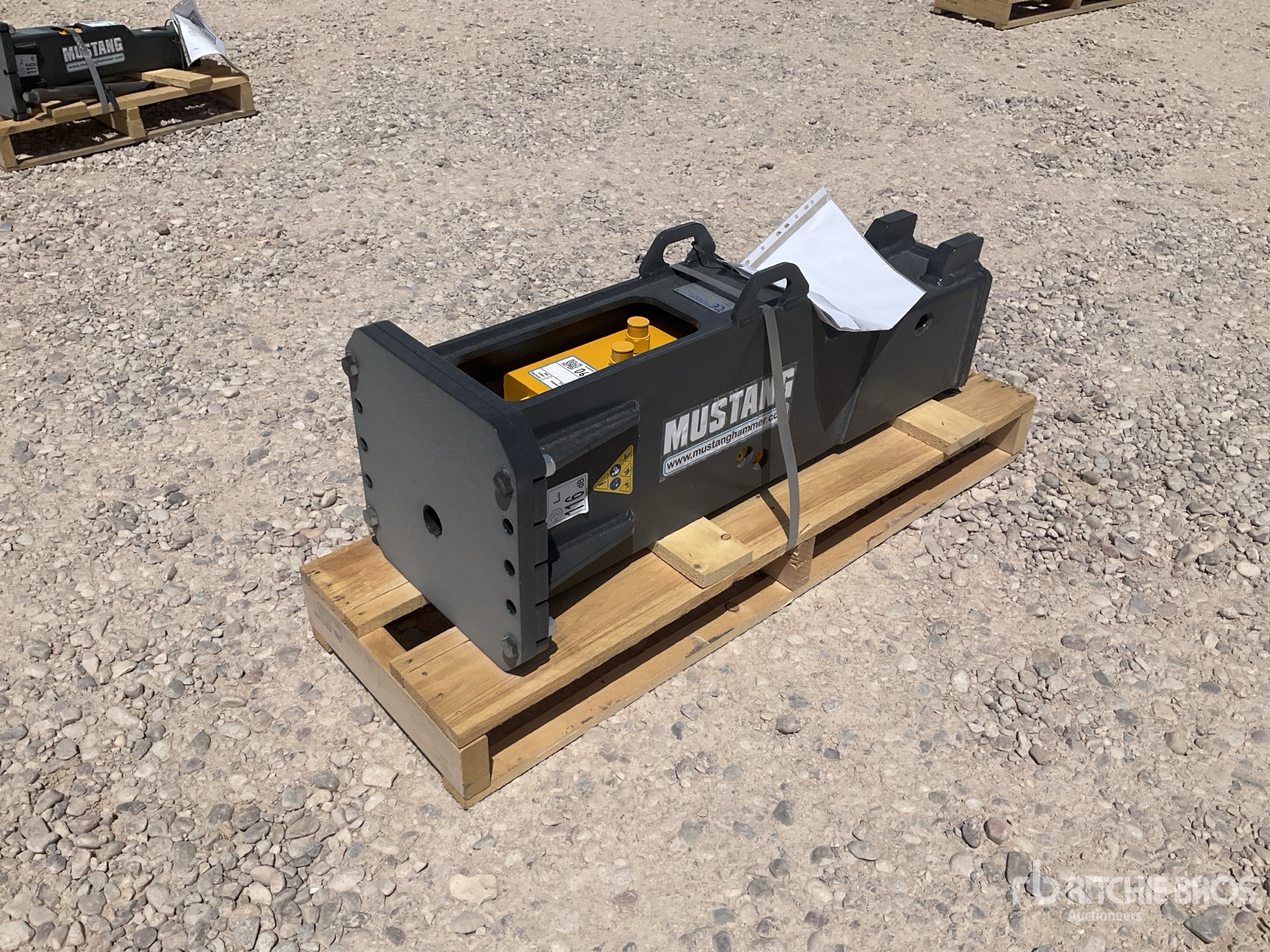 2026 Mustang HM350 Hydraulic Breaker (Unused)