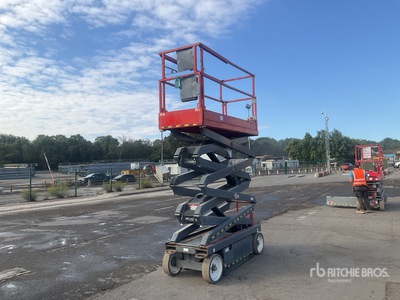 2015 Skyjack SJ 3226 Electric Scissor Lift