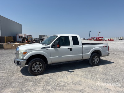 2013 Ford F-250 XLT 4x4 Extended Cab Pickup