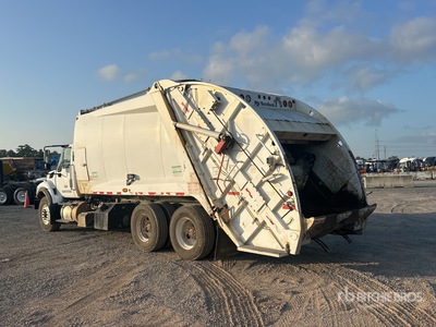 2016 International WorkStar 7500 6x4 Rear Loader Camion de collecte des ordures ménagères