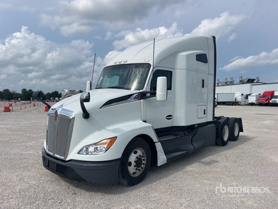 2023 Kenworth T680 6x4 Ciągnik siodłowy T/A z kabiną sypialną