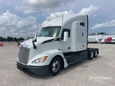 2023 Kenworth T680 6x4 T/A Sleeper Truck Tractor