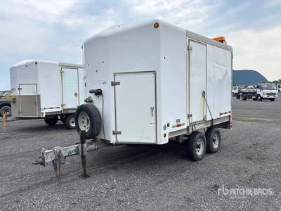 2007 JL Leclerc 13 ft T/A Remorque fermée