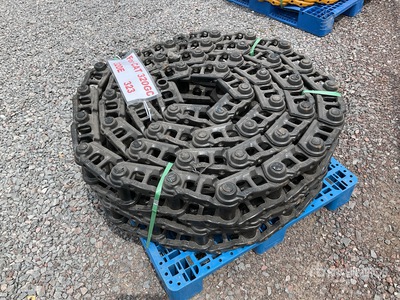 Quantity of (2) 2026 BZCQ T320 Lote de Cadenas para Excavadora (Sin Usar) / Excavator Track Links - Fits Cat 320 GC,320E,323 (Unused)