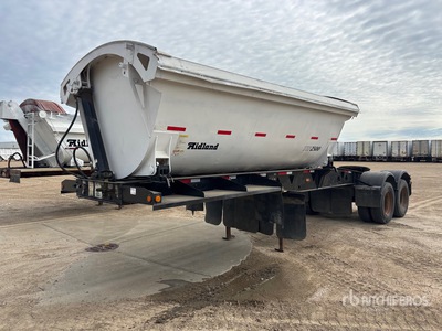 2006 Midland TW 16 ft T/A Lead Remorque à benne latérale