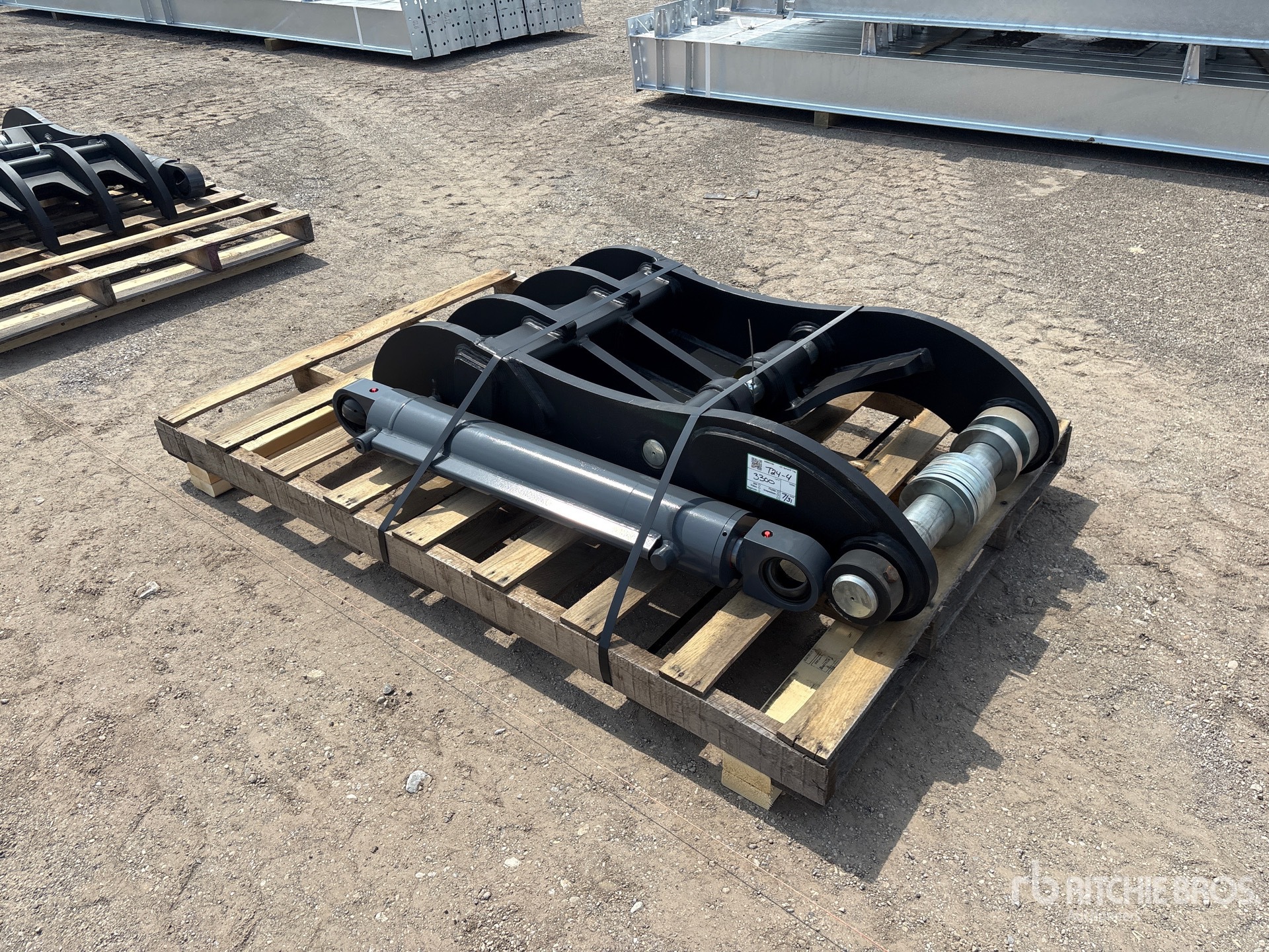 ACS 26 in Hydraulic Excavator Thumb