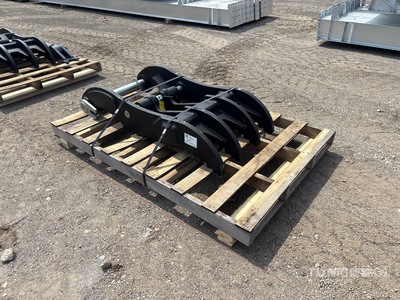 ACS 26 in Hydraulic Excavator Thumb