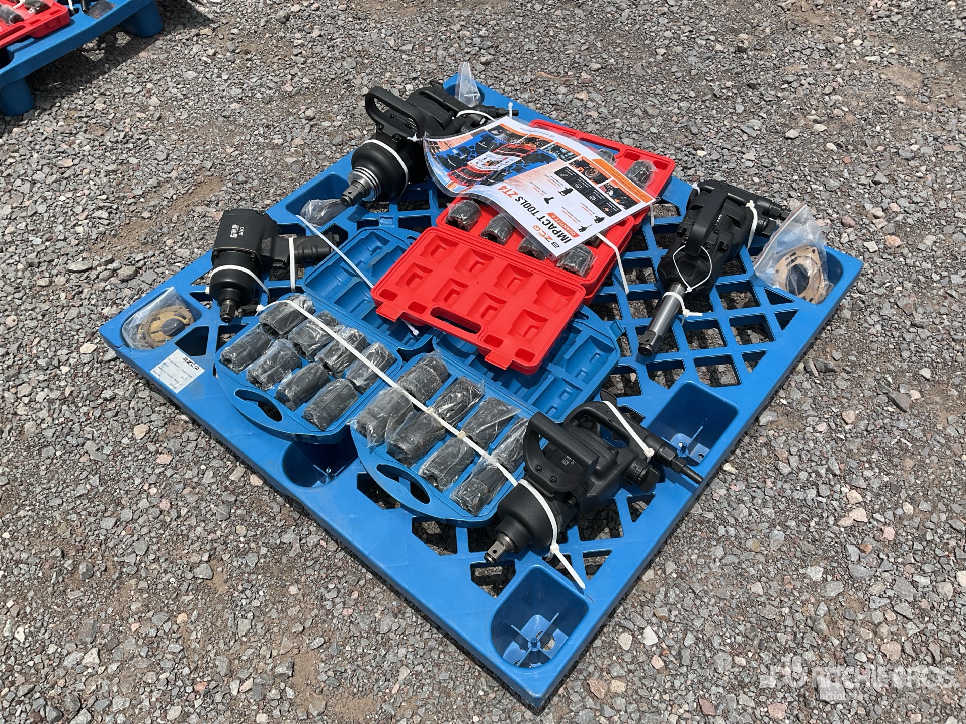Quantity of (4) 2026 BZCQ ZT4 Pneumatic Lote de Herramientas de Impacto (Sin Usar) / Impact Socket Set and Air (Unused)