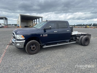 2018 Ram 3500 4x4 Crew Cab Versatile Hauler Truck