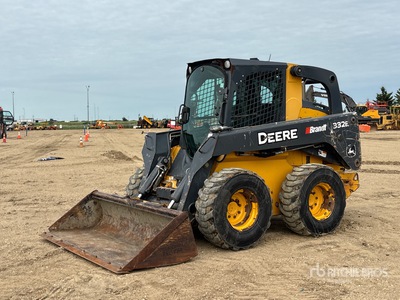 2015 John Deere 332E Two-Speed Skid Steer Loader